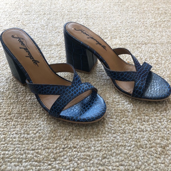 Free People Charlie Croc Block Heel - Picture 5 of 12